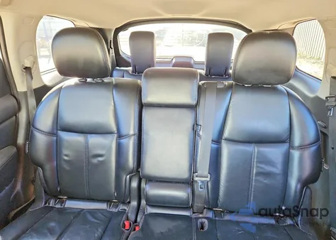 2018 Nissan Pathfinder S z USA, uszkodzony, nr VIN 5N1DR2MN9JC631382